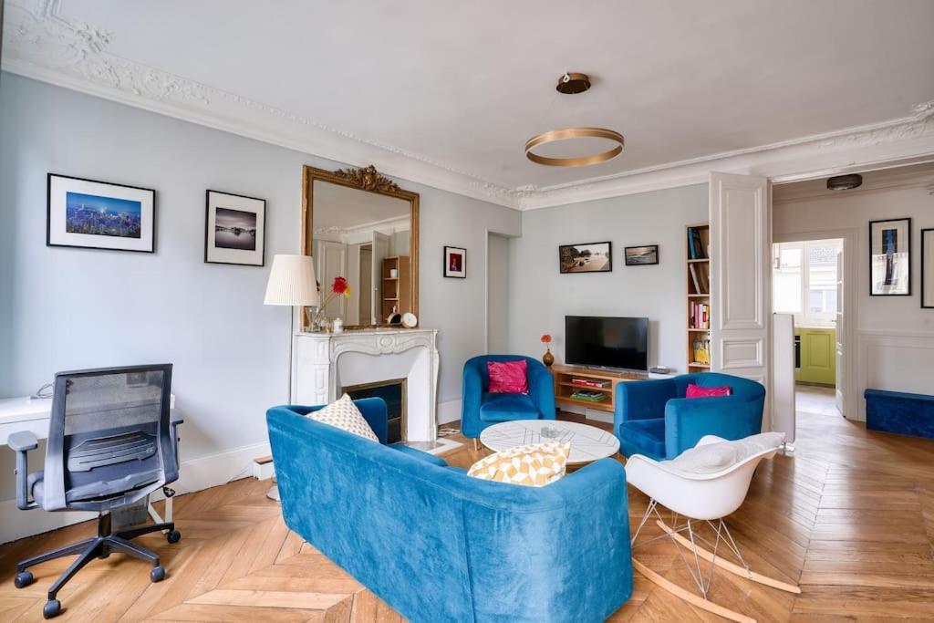 Superbe Appartement A 2 Min A Pied De La Station De Metro パリ エクステリア 写真