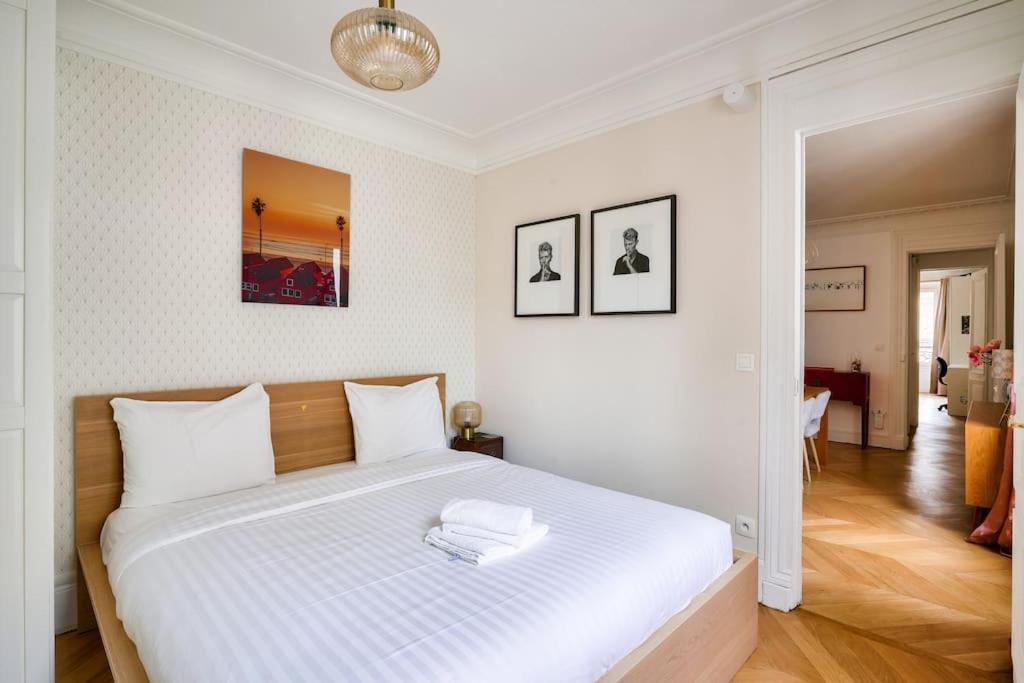 Superbe Appartement A 2 Min A Pied De La Station De Metro パリ エクステリア 写真