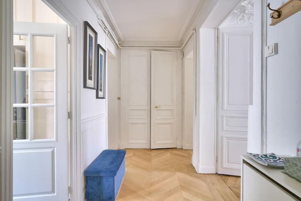 Superbe Appartement A 2 Min A Pied De La Station De Metro パリ エクステリア 写真